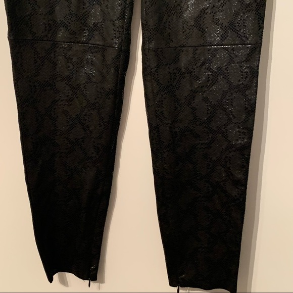Faux Snake Skin Black Leggings - Picture 9 of 12
